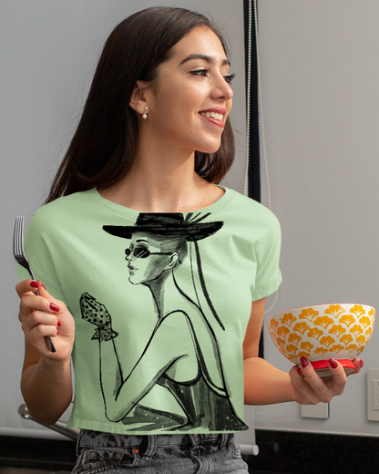 Printed T-Shirt - Crop Tops - Lady in the Hat