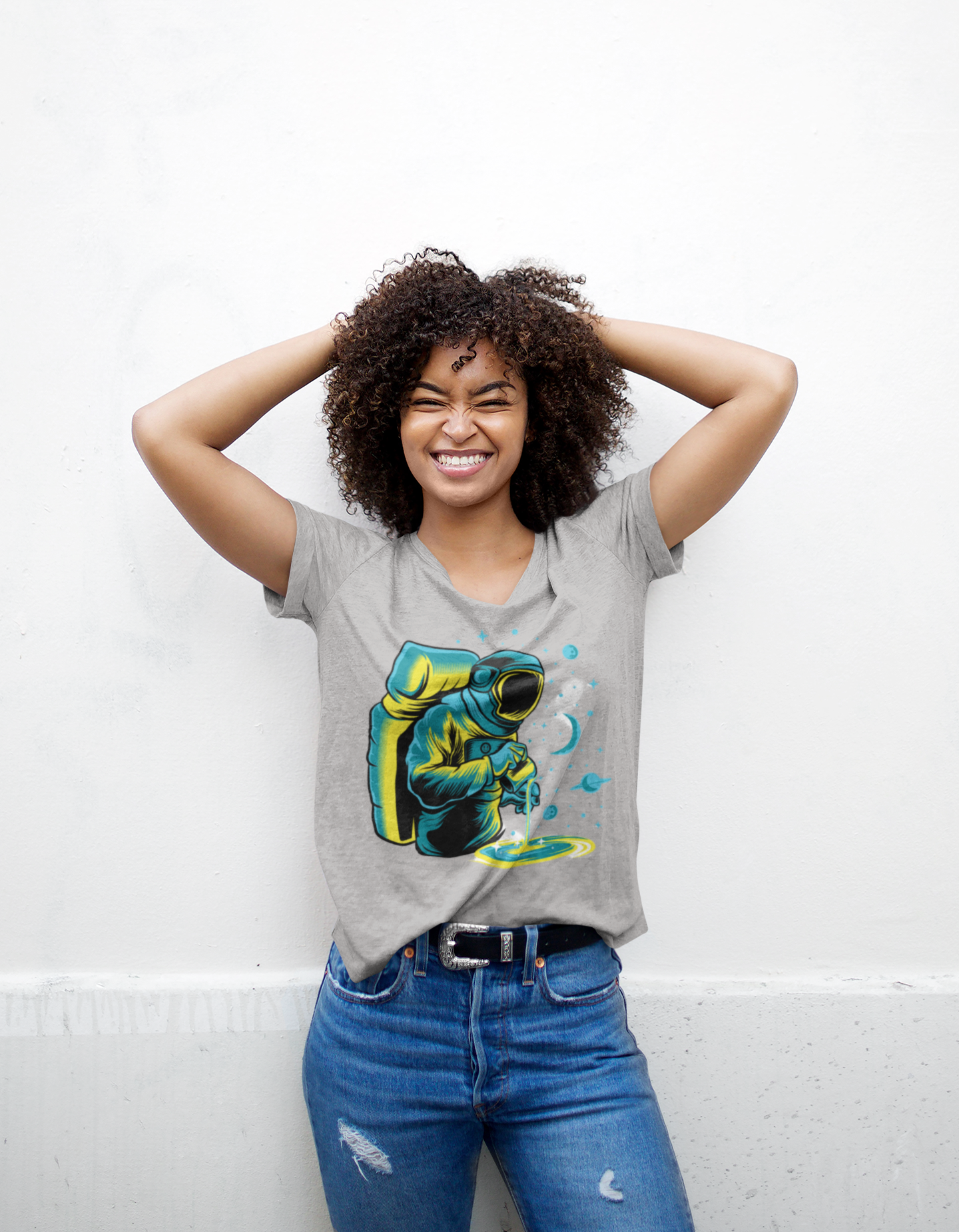 Printed T-Shirt - Regular Women - Chilling on Another Planet Tee Fusion