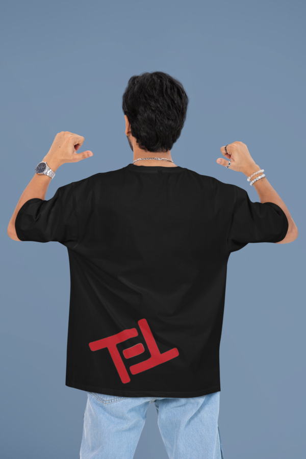 back-view-mockup-featuring-a-man-pointing-at-his-oversized-t-shirt-m53038